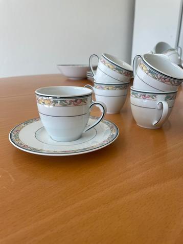 Ontbijt en koffie/gebakservies Primavera Winterling beschikbaar voor biedingen