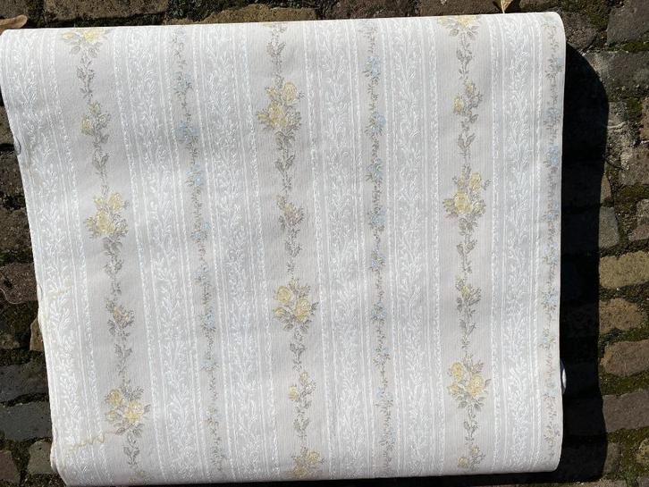 Retro bloemen behang 10 volle rollen + 1 aangebroken rol, Huis en Inrichting, Stoffering | Behang, Blauw, Beige, Geel, 50 tot 75 m²