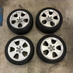 Winterset Audi A3 met goede banden, Auto-onderdelen, Banden en Velgen, Ophalen, Gebruikt, Banden en Velgen, 17 inch