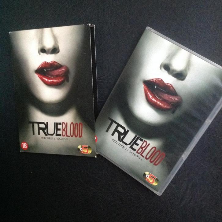 True Blood Seizoen 1 & 2 (10 Discs), Cd's en Dvd's, Dvd's | Tv en Series, Gebruikt, Horror, Boxset, Vanaf 16 jaar, Verzenden