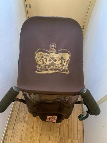 Mooie McLaren kinderwagen beschikbaar voor biedingen