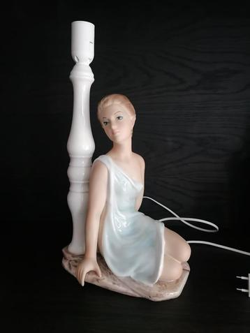 vintage Favaro Ceccheotto lampenvoet in zeer mooie staat beschikbaar voor biedingen