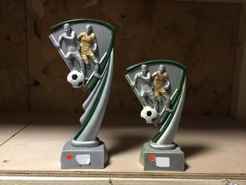 Voetbal Trofee 2 stuks beschikbaar voor biedingen