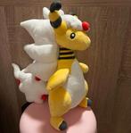 Mega Ampharos Pokemon Center Pluche Knuffel, Ophalen of Verzenden, Nieuw, Overige typen