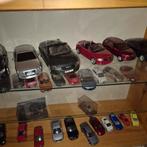 Audi Modellen Verzameling + Vitrinekast, Hobby en Vrije tijd, Modelbouw | Auto's en Voertuigen, Overige merken, Gebruikt, 1:50 of kleiner