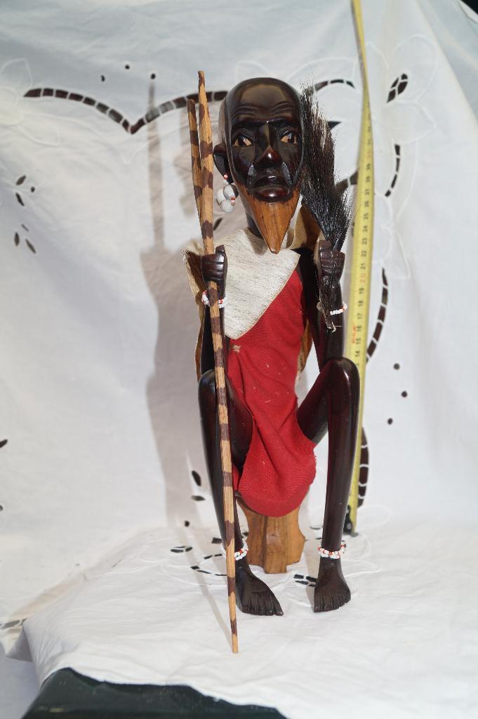 Houten strijders uit kenia hand gemaakt. Diverse maten strij, Antiek en Kunst, Kunst | Beelden en Houtsnijwerken, Ophalen of Verzenden