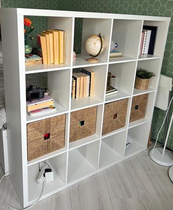 IKEA Kallax 4x4 kast - Wit - Zo goed als nieuw!