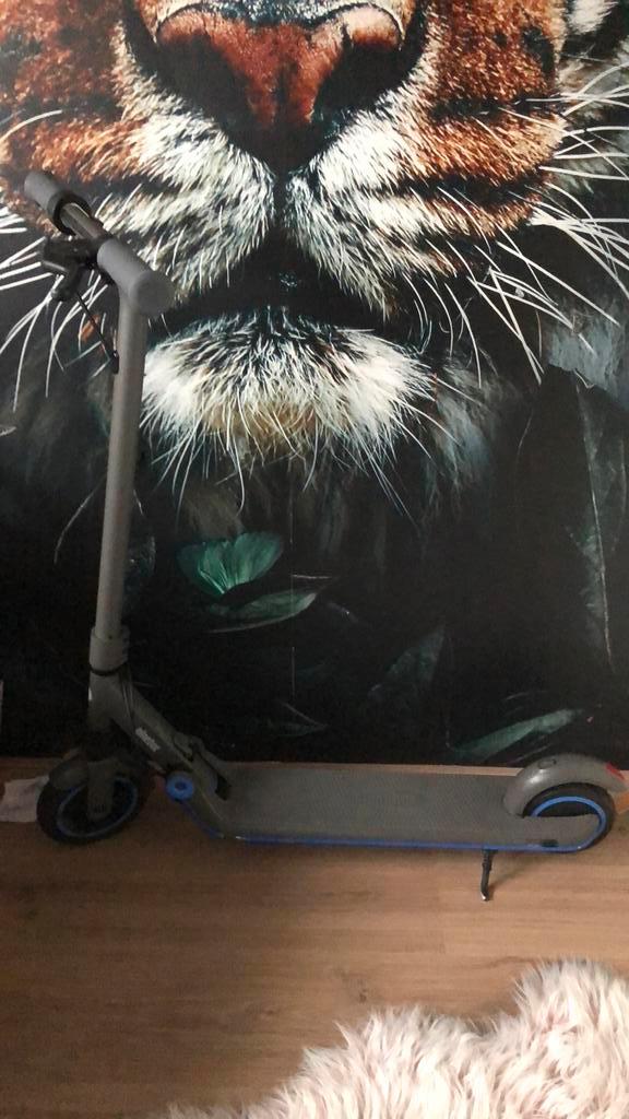 Electrische step voor kinderen, Fietsen en Brommers, Steps, Zo goed als nieuw, Elektrische step (E-scooter), Ophalen