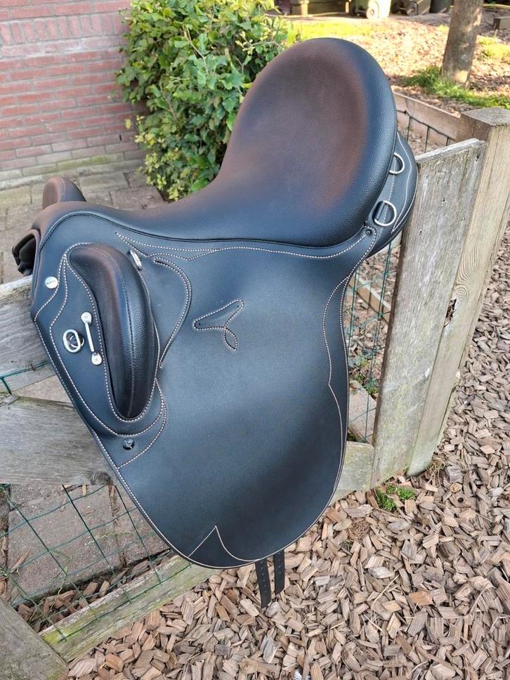 Wintec Stock zadel, Dieren en Toebehoren, Paarden en Pony's | Zadels, Zo goed als nieuw, Ophalen