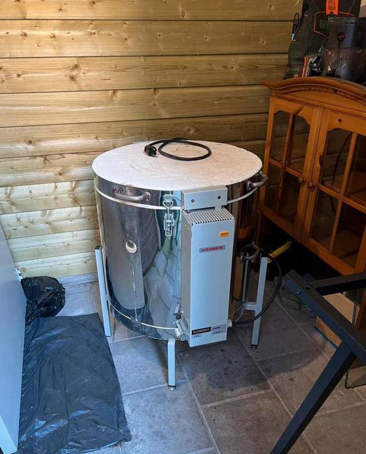 Keramikos 70L Keramiek Oven, Hobby en Vrije tijd, Pottenbakken, Gebruikt, Ophalen