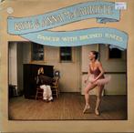 LP: Kate & Anna McGarrigle ‎– Dancer With Bruised Knees, Ophalen, 1960 tot 1980, Gebruikt, 12 inch