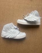 Adidas originals by Jeremy Scott white gold size 42, Ophalen of Verzenden, Zo goed als nieuw
