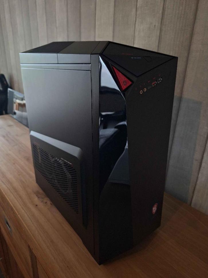 MSI Gaming desktop, Computers en Software, Desktop Pc's, Zo goed als nieuw, 3 tot 4 Ghz, HDD, SSD, 16 GB, Met videokaart, Gaming