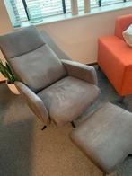 Relaxstoel met voetenbankje van Profijt Meubelen, Huis en Inrichting, Fauteuils, Ophalen of Verzenden, Zo goed als nieuw, 75 tot 100 cm