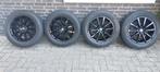Winterbanden met velg  toyota yaris cross, Ophalen, Gebruikt, 16 inch, Banden en Velgen