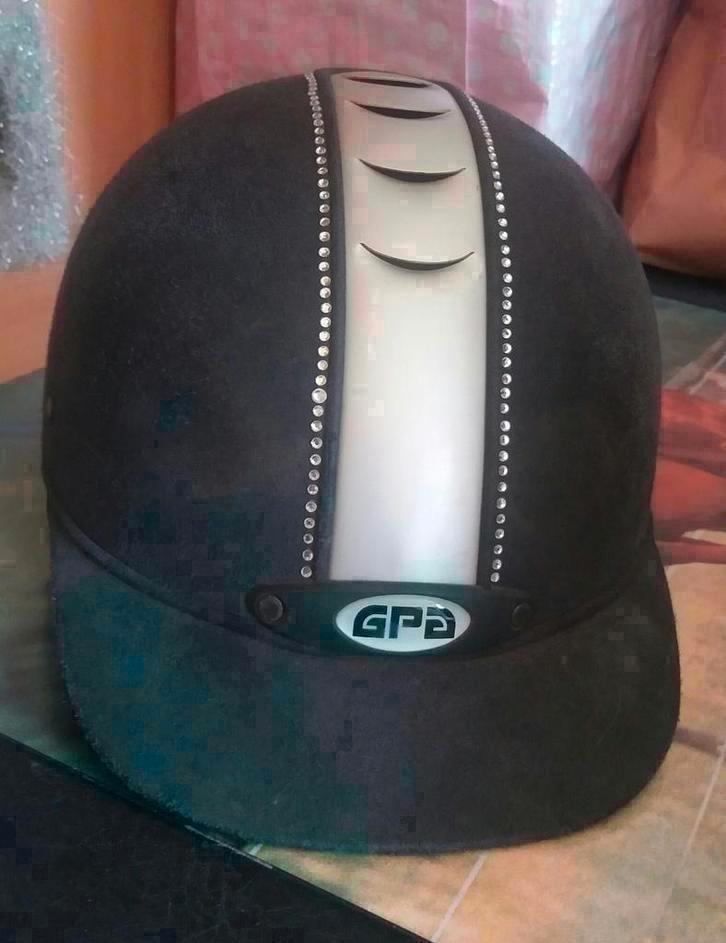 GPA Pikeur Titium bling glitter swarovski cap 57 + captas, Dieren en Toebehoren, Paardrijkleding, Gebruikt, Dames, Cap, Dressuur