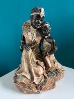 Polystone Beeldje Afrikaanse Vrouw met Kind, Ophalen of Verzenden, Gebruikt, Mens