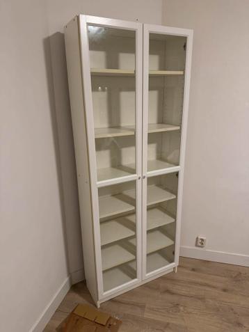 IKEA Billy vitrinekast wit - afbeelding 2