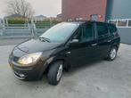 Renault Grand Scénic 2.0-16V Tech Line 7p.Pano/LMV /Navi, Voorwielaandrijving, 1998 cc, 135 pk, Gebruikt