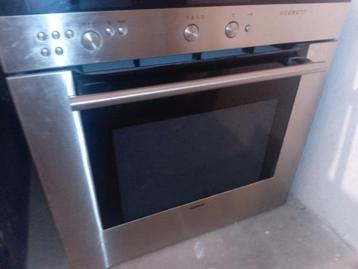 Siemens HB38F54 Inbouw Oven beschikbaar voor biedingen