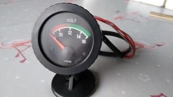 VDO Voltmeter NOS beschikbaar voor biedingen