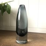 Glazen vaas in rookglas design light & living, Huis en Inrichting, Woonaccessoires | Vazen, Zwart, Ophalen of Verzenden, Minder dan 50 cm