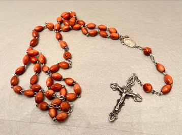 Vintage Rozenkrans met Kralen beschikbaar voor biedingen