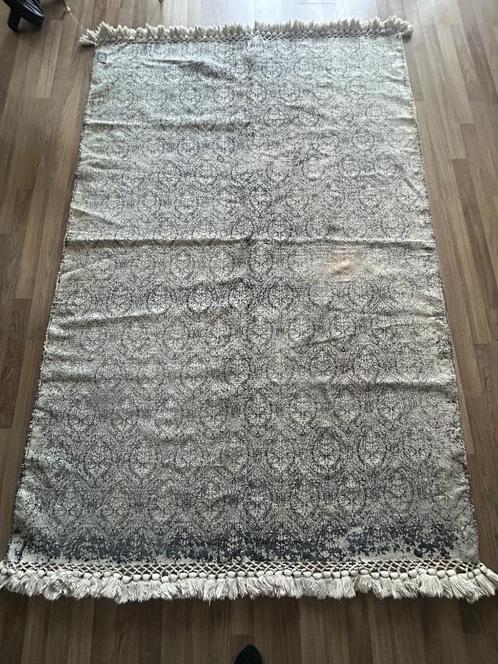 Vloerkleed van merk Aai, Huis en Inrichting, Stoffering | Tapijten en Kleden, Gebruikt, 100 tot 150 cm, 200 cm of meer, Rechthoekig