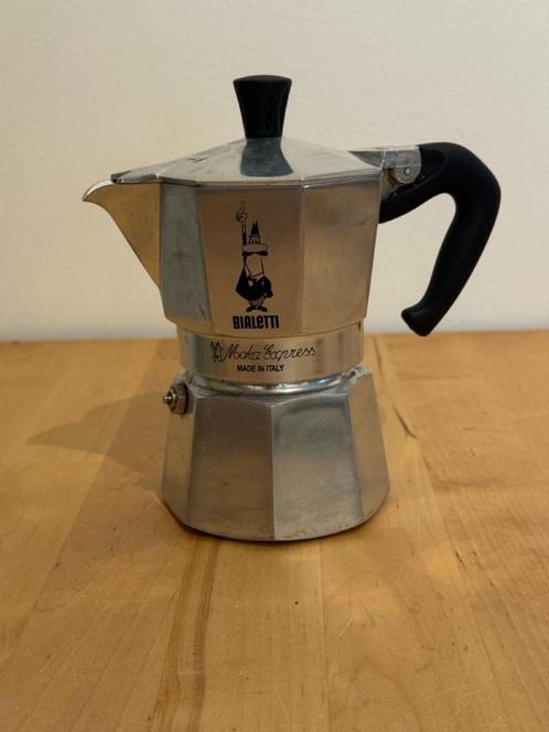 Bialetti Moka Express Zwart 3 kops percolator 130ml, Caravans en Kamperen, Kampeeraccessoires, Gebruikt, Ophalen