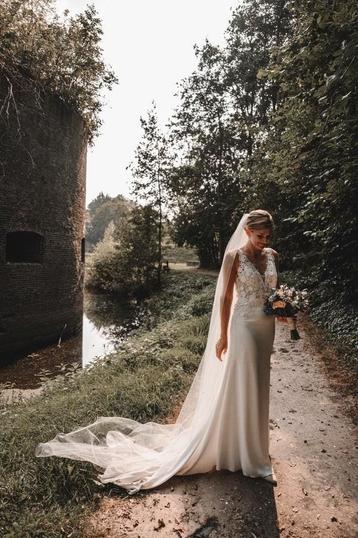  Alma – Elegant en romantisch met een moderne twist  beschikbaar voor biedingen