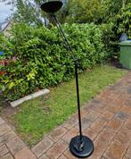 Zwarte lamp, Huis en Inrichting, Lampen | Vloerlampen, Ophalen