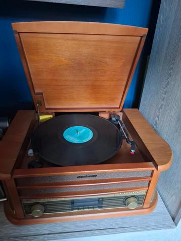 Ouderwetse Platenspeler - Goede Staat! beschikbaar voor biedingen