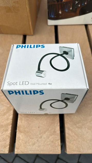 Philips Spot LED wall mounted 4W met tiptoets bediening beschikbaar voor biedingen