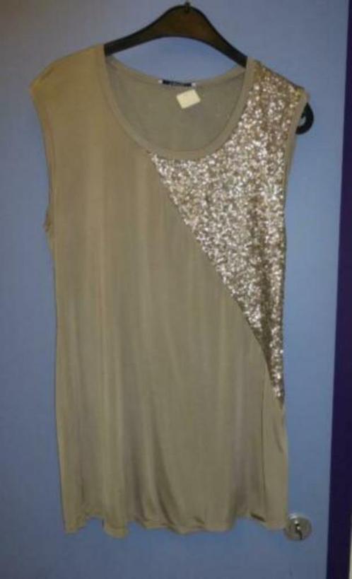 Liu Jo zilver kleurige top een baan pailletjes mt S 25821, Kleding | Dames, Tops, Zo goed als nieuw, Maat 36 (S), Grijs, Zonder mouw