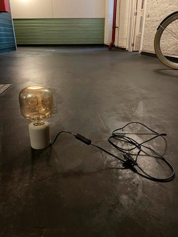 Decoratielamp met LED lamp beschikbaar voor biedingen