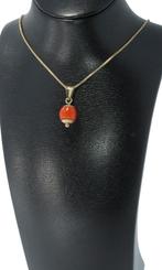 Bloedkoraal kraal 10mm 14k gouden antieke ketting hanger, Sieraden, Tassen en Uiterlijk, Antieke sieraden, Ophalen of Verzenden