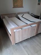Hoog/laag zorgbedden, Huis en Inrichting, Slaapkamer | Complete slaapkamers, Ophalen, Zo goed als nieuw, Tweepersoons