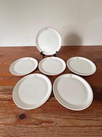 6 ontbijtborden - Royal Doulton England  - British Airways  beschikbaar voor biedingen