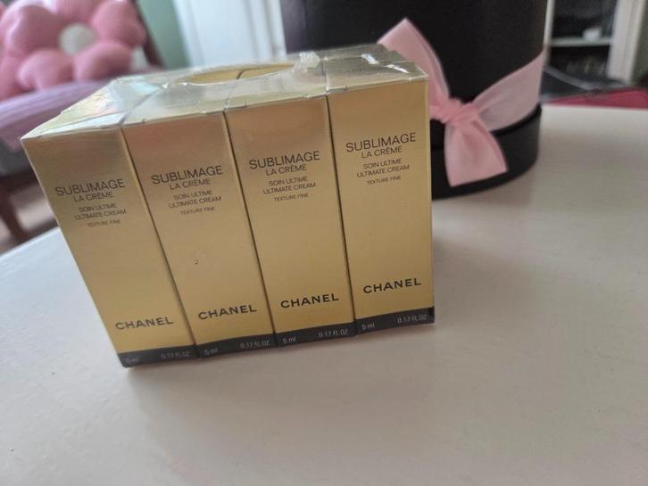 CHANEL 60 ml Sublimage La Creme texture Fine, Sieraden, Tassen en Uiterlijk, Uiterlijk | Gezichtsverzorging, Nieuw, Gehele gezicht