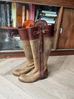 Penelope Chilvers outdoorlaarzen maat 37, Kleding | Dames, Hoge laarzen, Beige, Penelope Chilvers, Ophalen of Verzenden