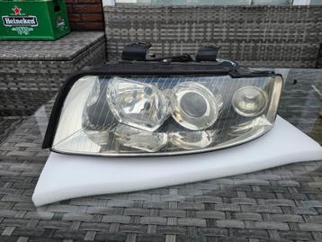 Koplamp audi a4 b6 links beschikbaar voor biedingen