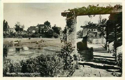 (300-448-017) Bussum Bilderdijkplantsoen, Verzamelen, Ansichtkaarten | Nederland, Noord-Holland, Verzenden