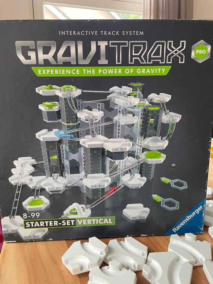 Gravitrax vertical startset + 4 uitbreidingen, Kinderen en Baby's, Speelgoed | Educatief en Creatief, Zo goed als nieuw, Bouwen