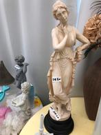 Art Deco Beeld Vrouw met Druiven - Klassieke Schoonheid, Antiek en Kunst, Kunst | Beelden en Houtsnijwerken, Ophalen of Verzenden