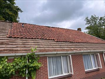 Ca 2750 oud hollandse dakpannen beschikbaar voor biedingen