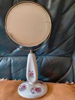 Vintage spiegel met vergrootglas met rozen erop porselein, Ophalen of Verzenden, Zo goed als nieuw, Gehele gezicht