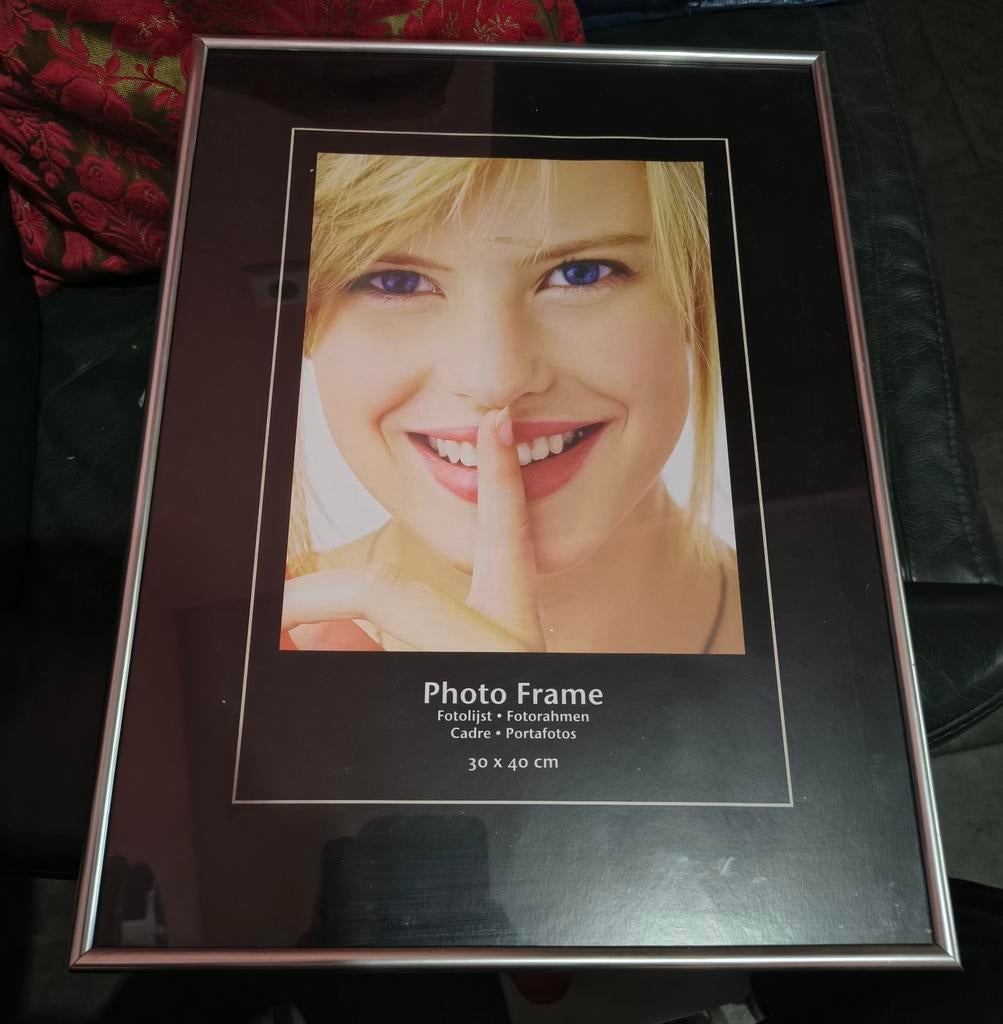 Fotolijst 30x40 cm - Zilverkleurig, Ophalen of Verzenden, Gebruikt