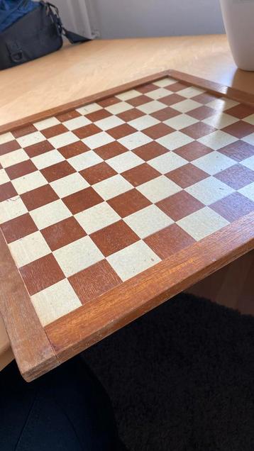 Schaakbord/dambord/hout/gebruikt 44x44 beschikbaar voor biedingen