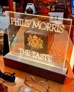 Oude lichtreclame, lichtbak Philip Morris sigaretten, Ophalen, Zo goed als nieuw, Lichtbak of (neon) lamp
