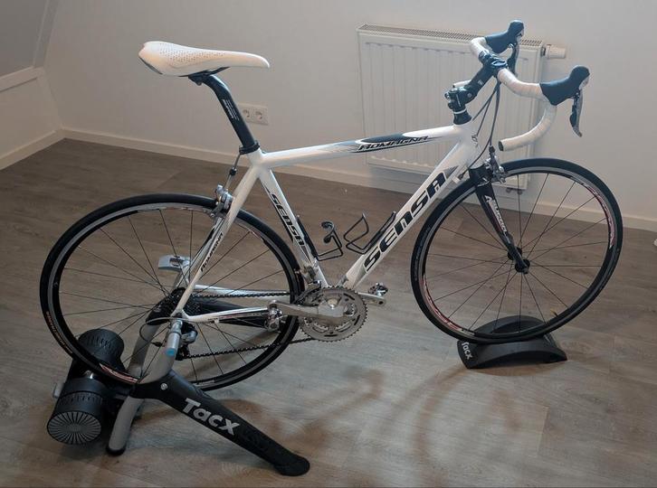 Tacx Bushido Smart & Sensa Romagna Racefiets, Sport en Fitness, Wielrennen, Gebruikt, Ophalen